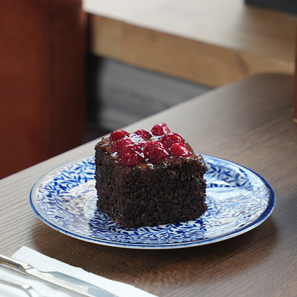 Siyah Çikolatalı Bella Fista